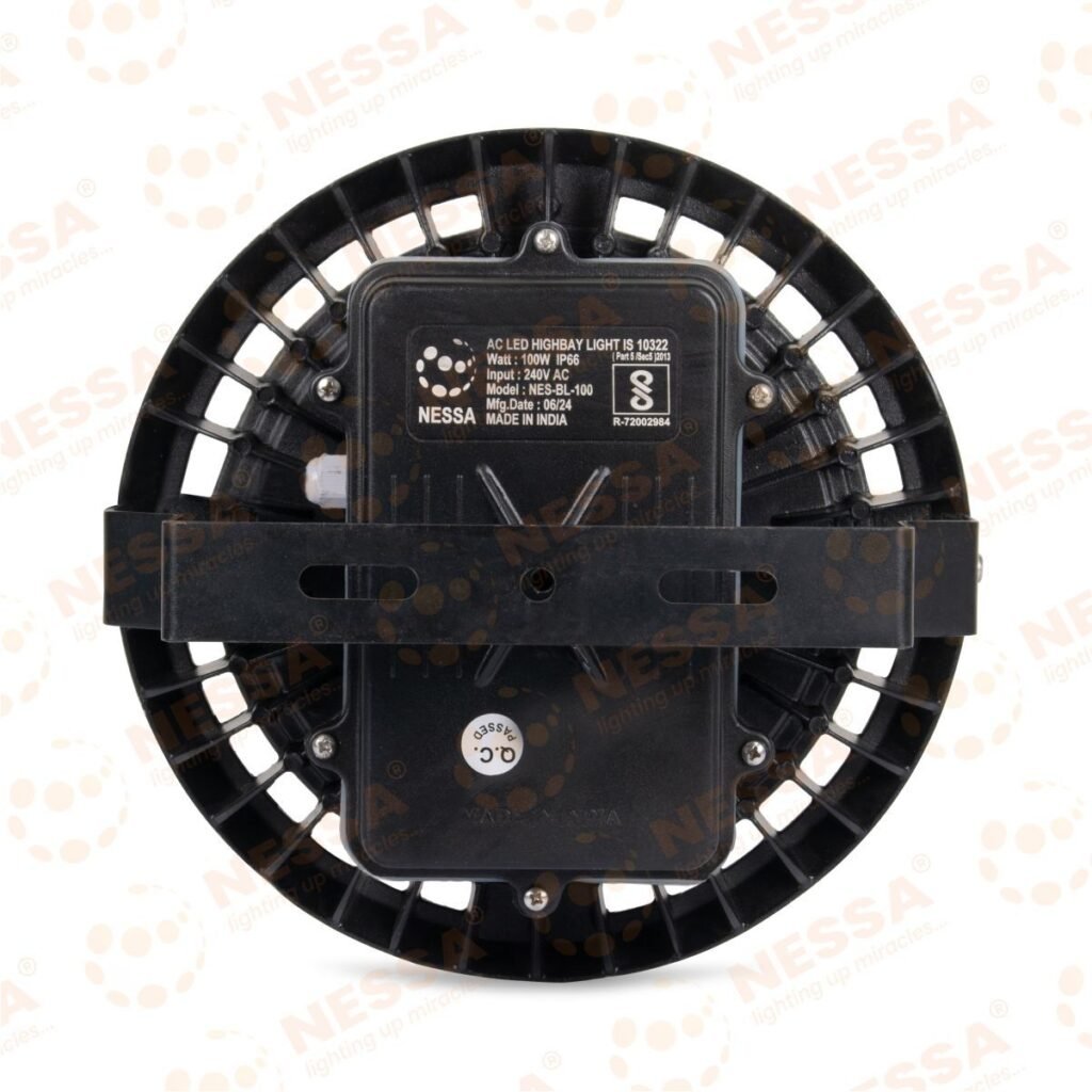 Bay Light 100W — product view 4
